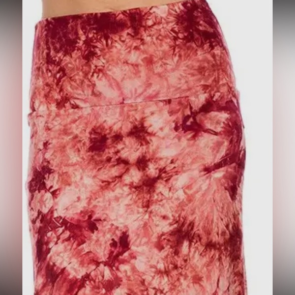 Red tie dye maxi skirt size X-Large - Picture 2 of 2